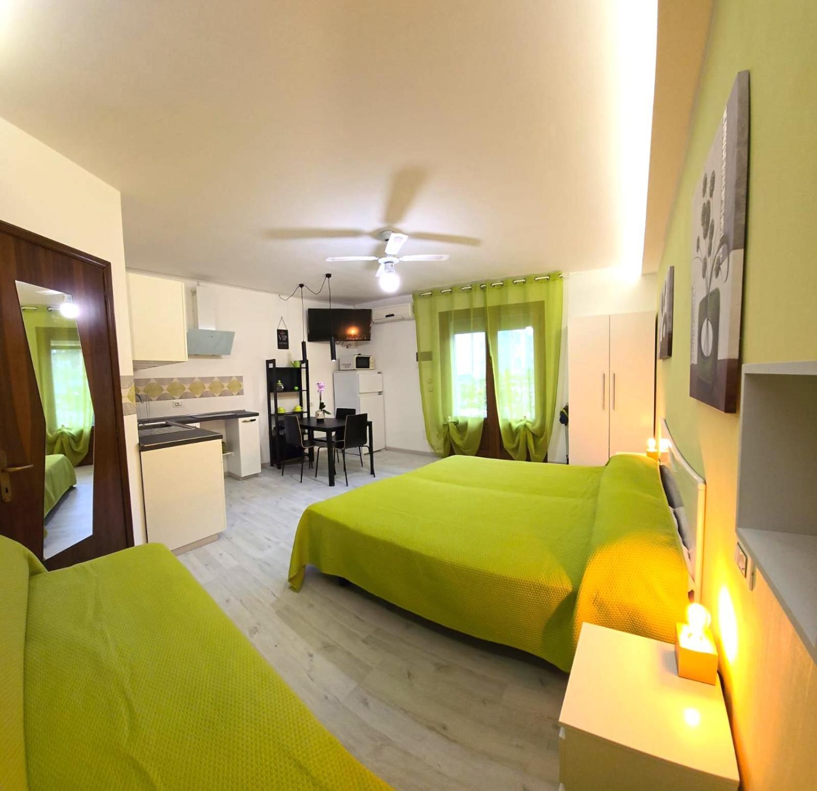 Green Holiday Villa Бибионе Экстерьер фото